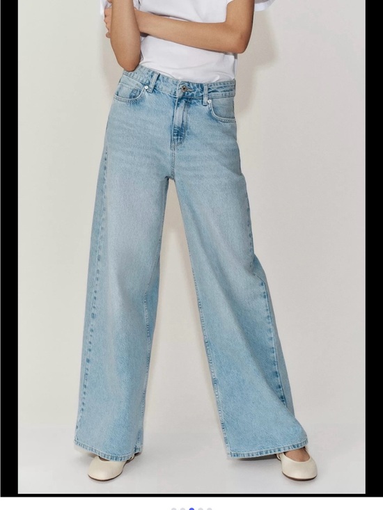 Zara Denim - Zara High Rise Long Length Wide Leg Jeans Light Wash Cotton Pink Patch SZ 6